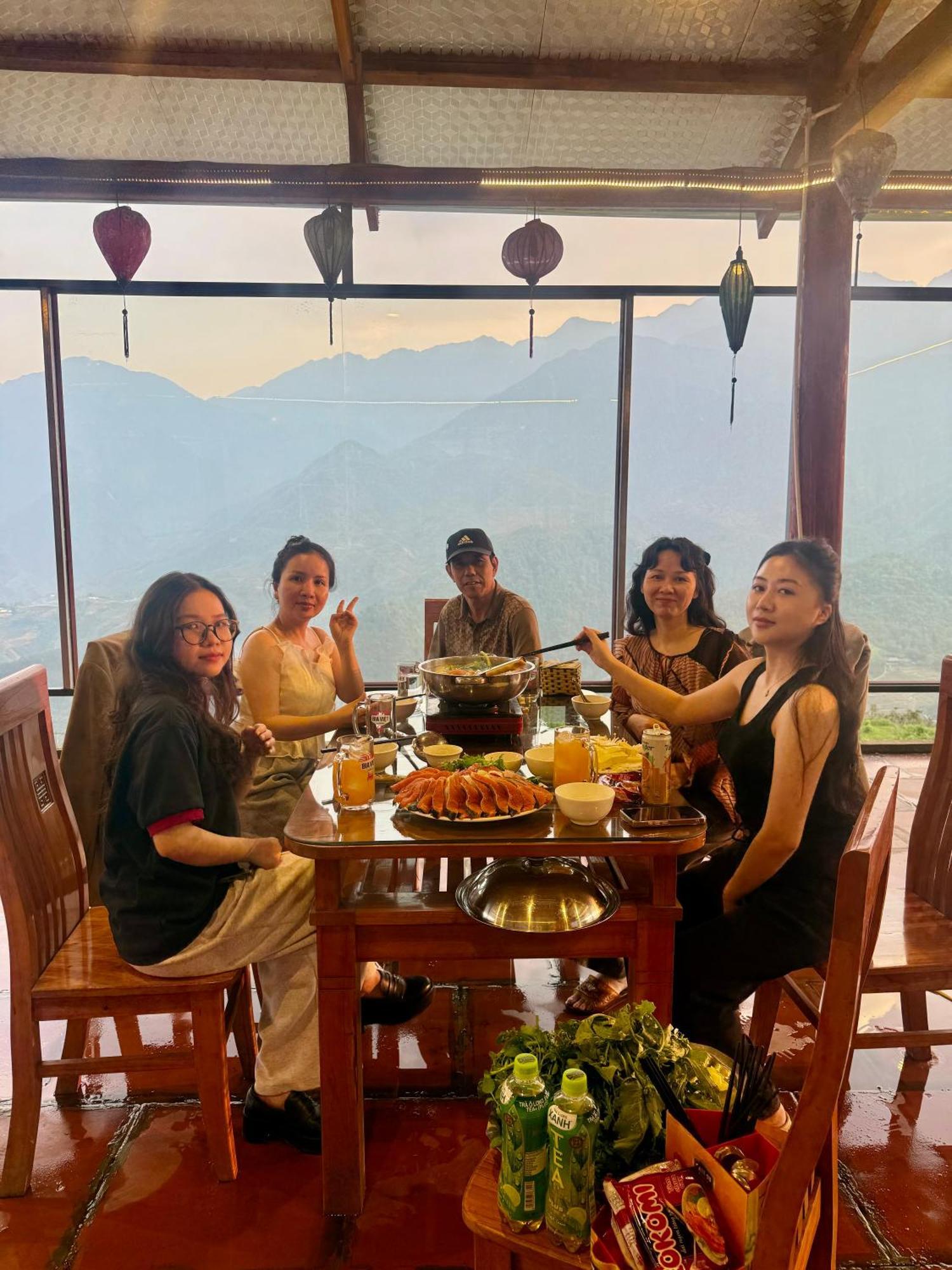 Homestay Thach Gia Trang Sapa Exterior foto